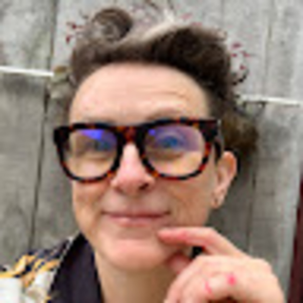 Meet your Posher, Debs